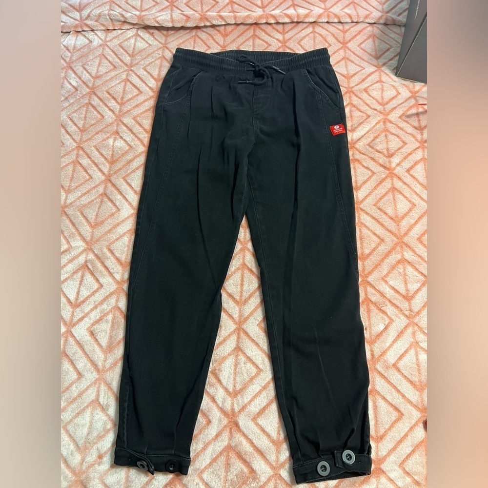 Black pants - Picture 1 of 4